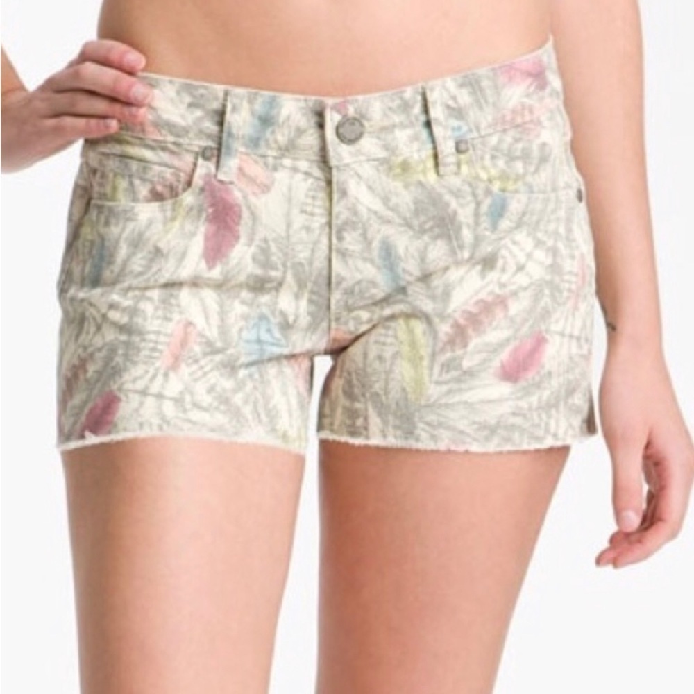 Paige X Liberty Silverlake Denim Shorts Feathers 27 White Pink Green
